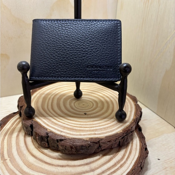Coach Black Pebbled Leather Bi Folder Card Holder - Picture 1 of 10